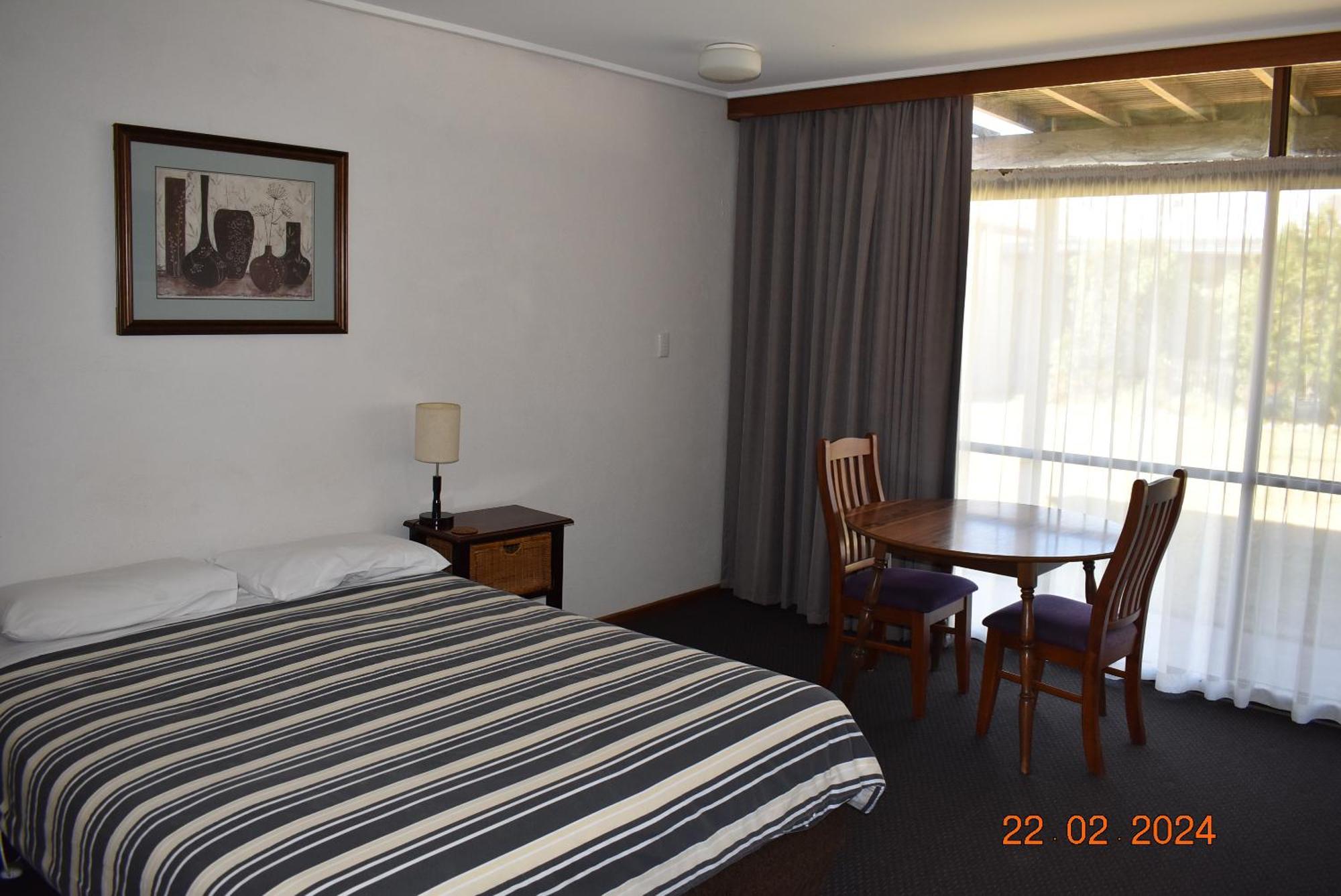 Coonawarra Motor Lodge Пенола Екстериор снимка